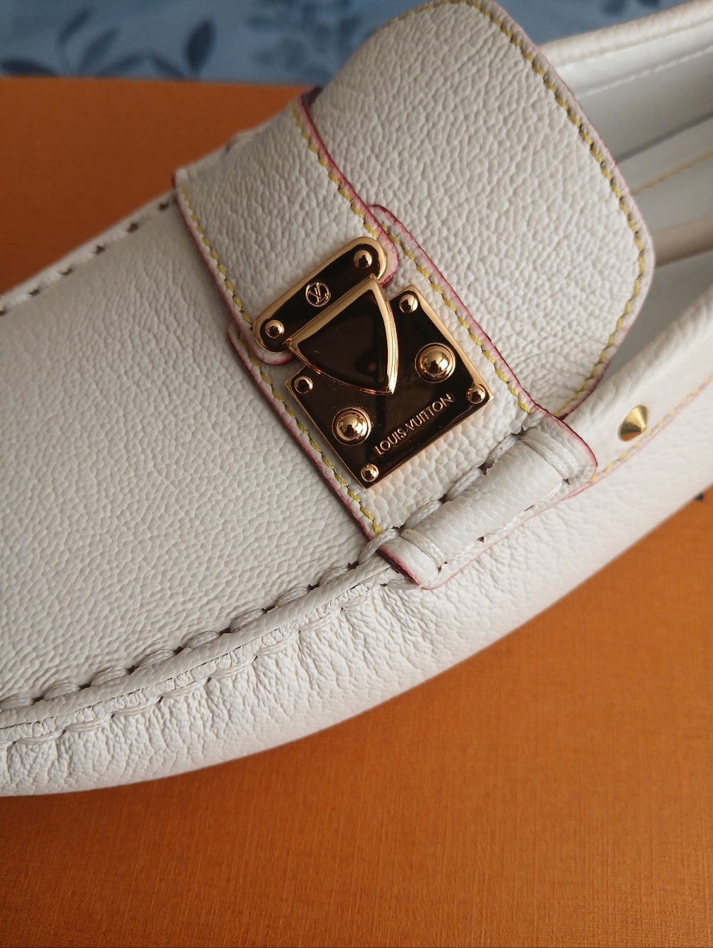 Louis Vuitton Suhali Leather Loafers With Gold Studs - Picture 2 of 7